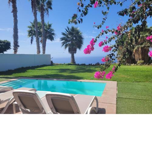 Villa Carol, WiFi, Pool, Garden, Sea Views, Costa Adeje