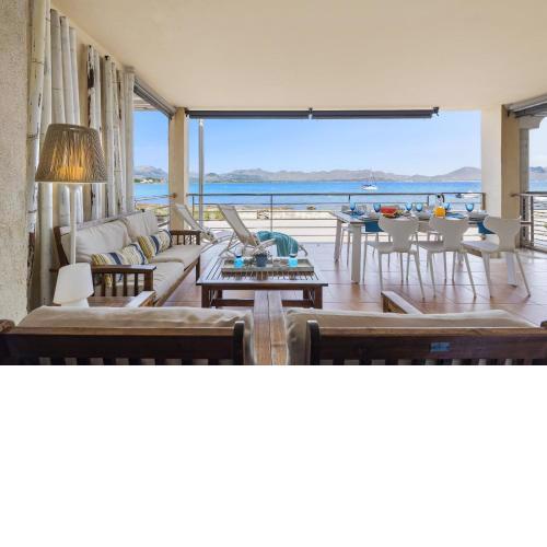 Villa Cas Carboner frente al Mar