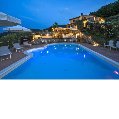 Villa Casalguidi by PosarelliVillas