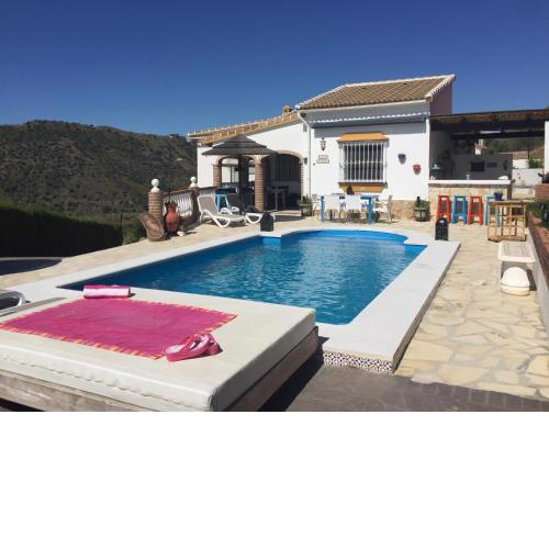 Villa Casira met 2 studio's - 10 personen, Viñuela, Costa Del Sol