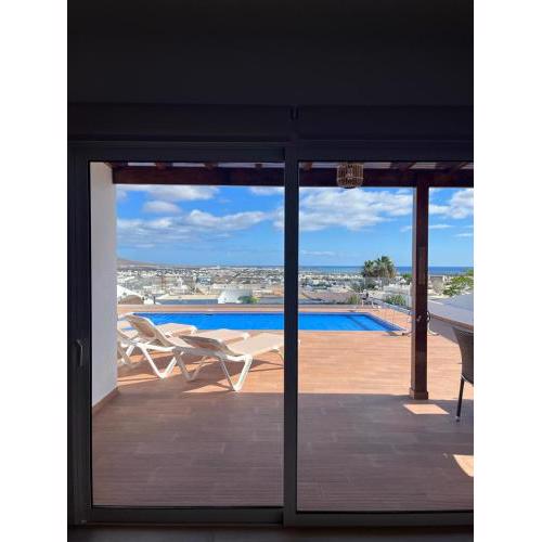 VILLA CASSIDELL LANZAROTE LOS ALTOS by NEW LANZASUITES