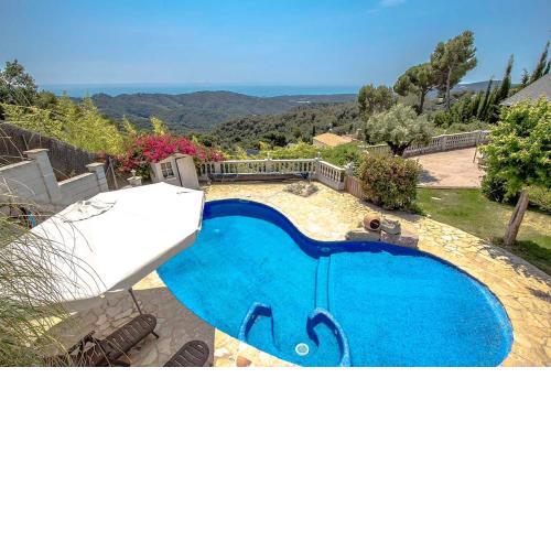 Villa Cebria
