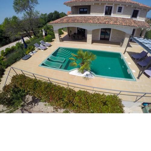 Villa Cecilia
