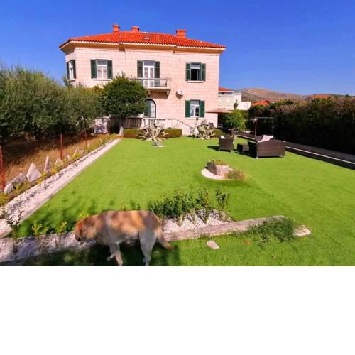 Villa Celio Cega