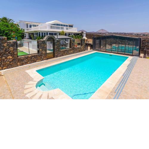 Villa Cervera