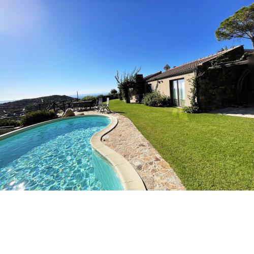 Villa Chialaluna - Premium villa in Chia
