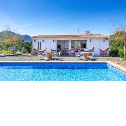 Villa Coino & Rocio Cozyinns