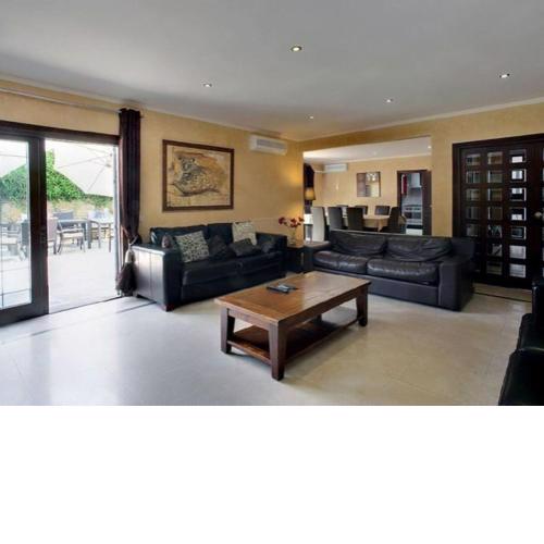 Villa con Cine y Piscina Palma