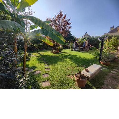 Villa con Giardino