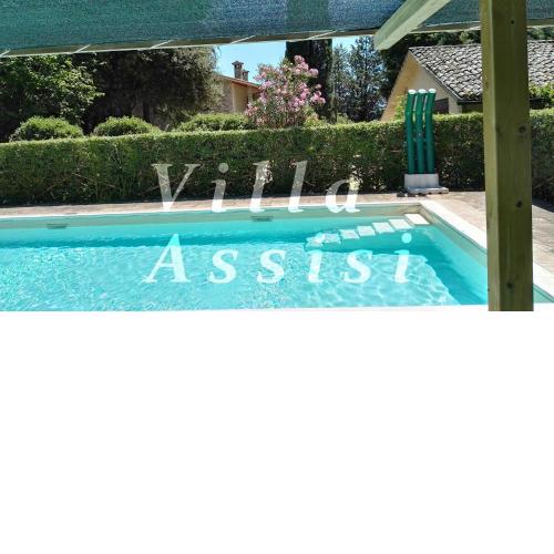Villa con piscina Assisi