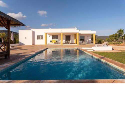 Villa con piscina Ibiza centro