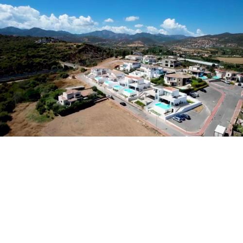 Villa con piscina privata BudoniAffitti