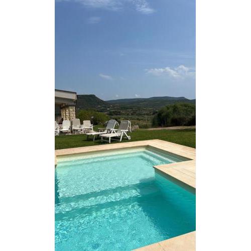 Villa Corallo per 10 persone con possibilità di piscina se disponibile