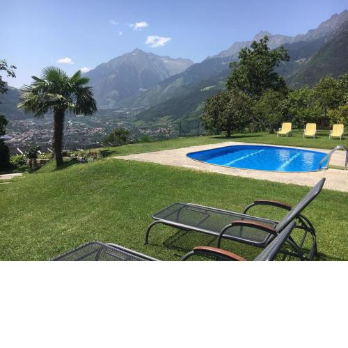 Villa Corazza-Bezauberndes Appartment+ Schwimmbad