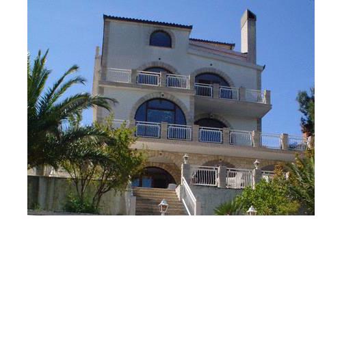 Villa Corona