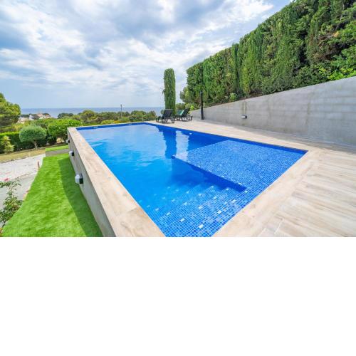 VILLA CRISTINA LUX CALA TREUMAL 16PX