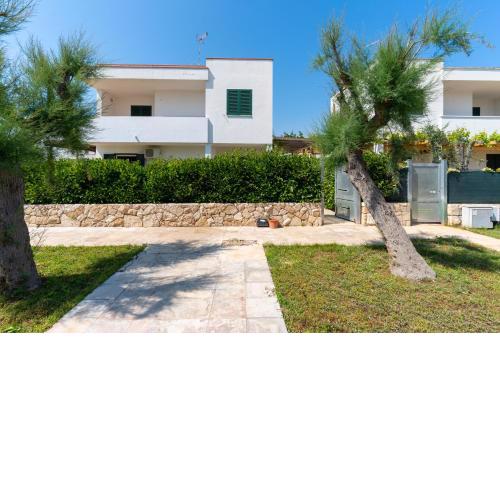 Villa Dalila by BarbarHouse
