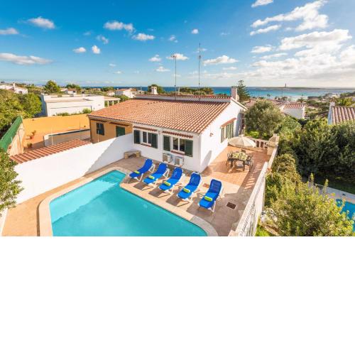 Villa De La Luz by Villa Plus