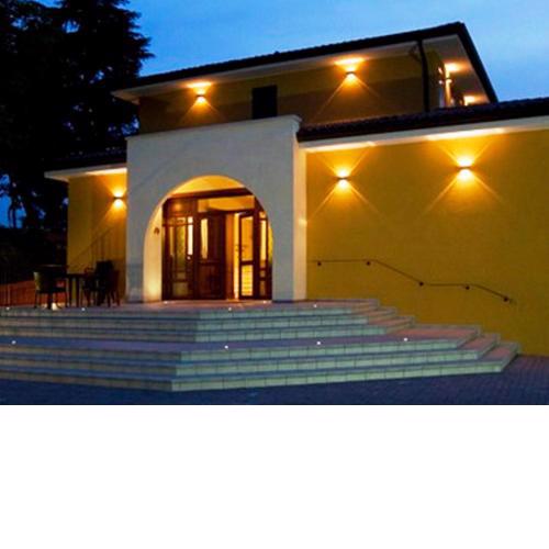 Villa Del Poeta