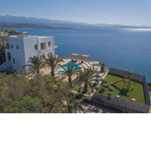 Villa del Sole, private pool and amazing sea view