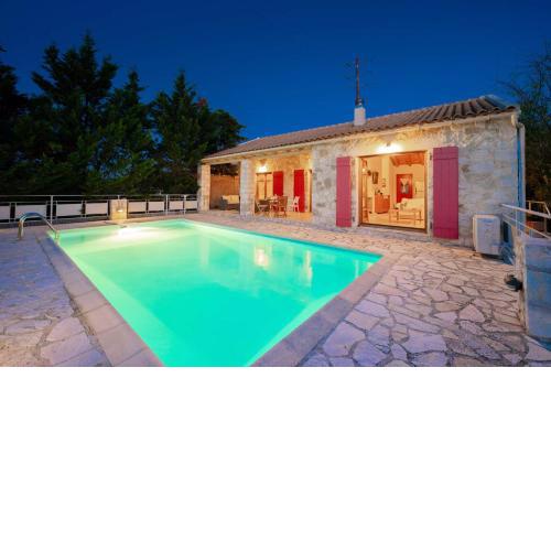 Villa Delfini by Villa Plus