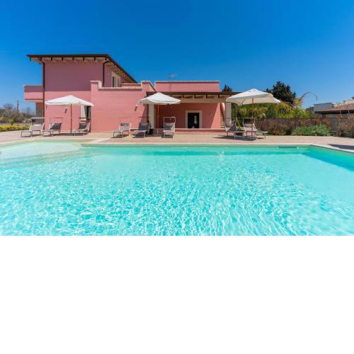 Villa di Aurora by BarbarHouse