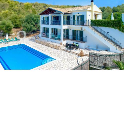 Villa Di Giovanni by MediterraneanVillas