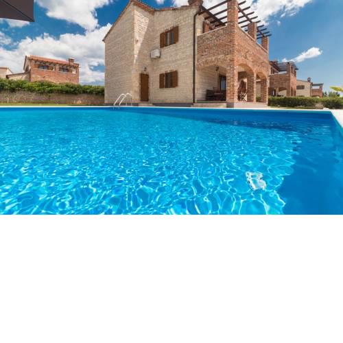 Villa Dinamik in Paradise