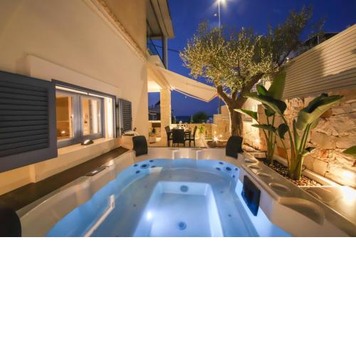 Villa DONNA LUCIA - Dimore & Pool