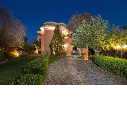 Villa Dorina by Corfuescapes