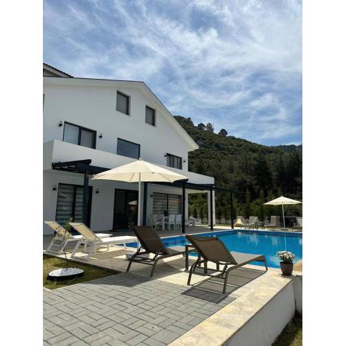 Villa Eftal 750m2