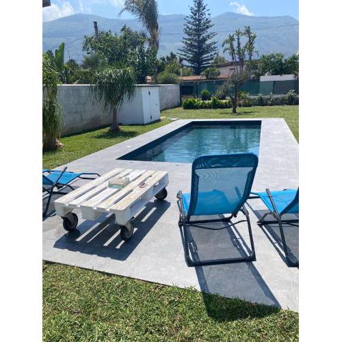 Villa Egiza con piscina e accesso diretto al mare