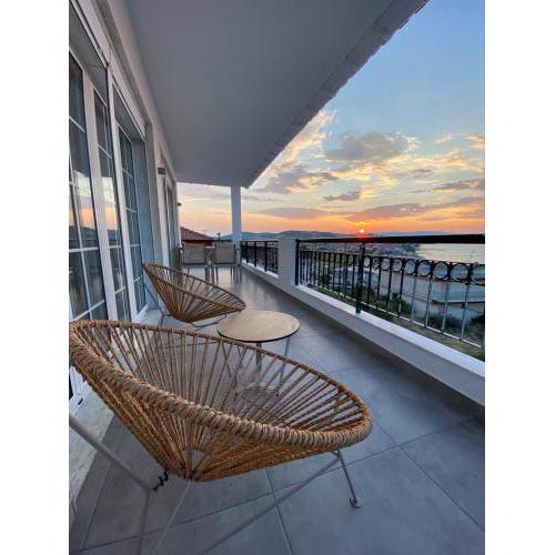 Villa Eleni Greece - wonderful sea view studios