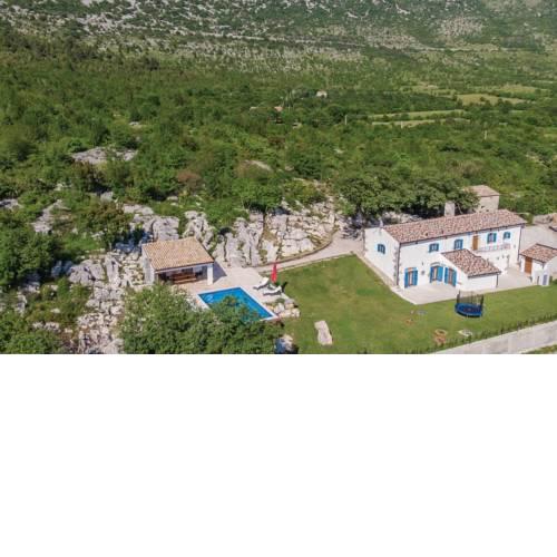 Villa Elia