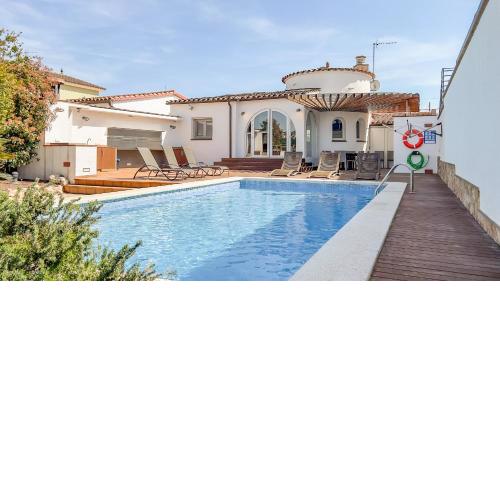 Villa Els Canals, piscina y embarcadero