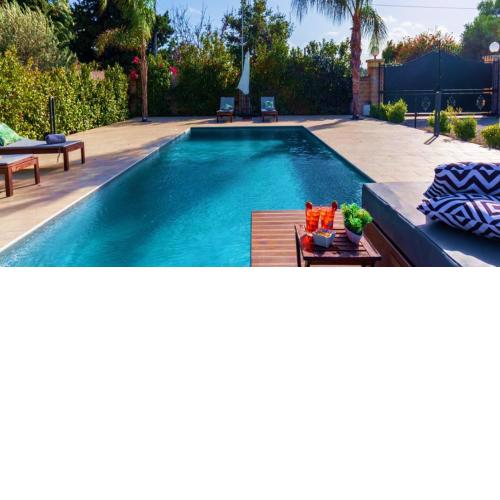 Villa Emanto con piscina