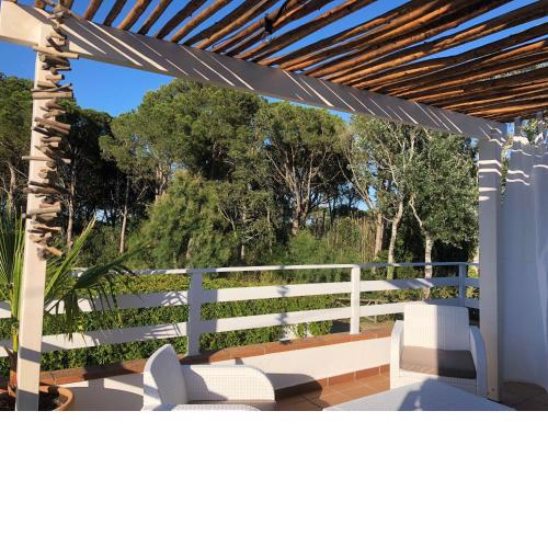 Villa Emilia, Terraces & Pool