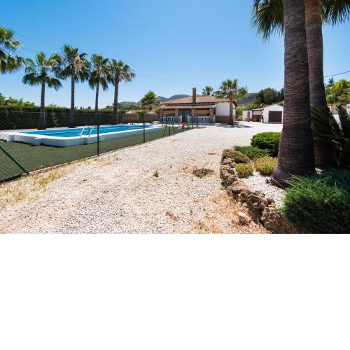 VILLA ENCANTO with Pool & Barbecue PETS FRIENDLY-VEN CON TU MASCOTA