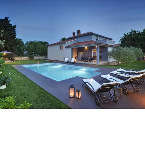 Villa Entini