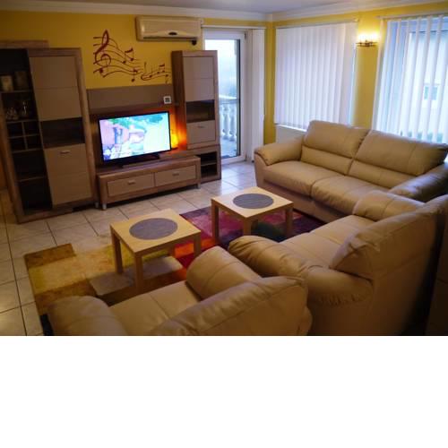 Villa-Erika Apartman