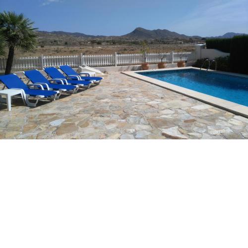 Villa España tellies 2