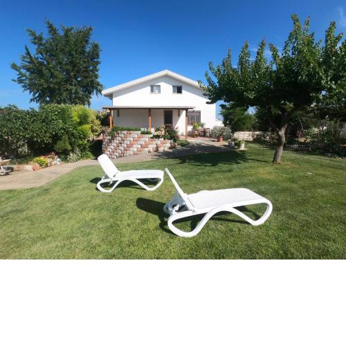 Villa Ettore tranquil 4 bed Villa