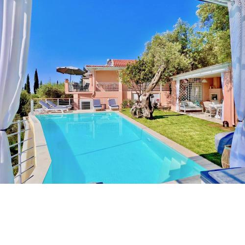 Villa Evmaria with private swimming pool