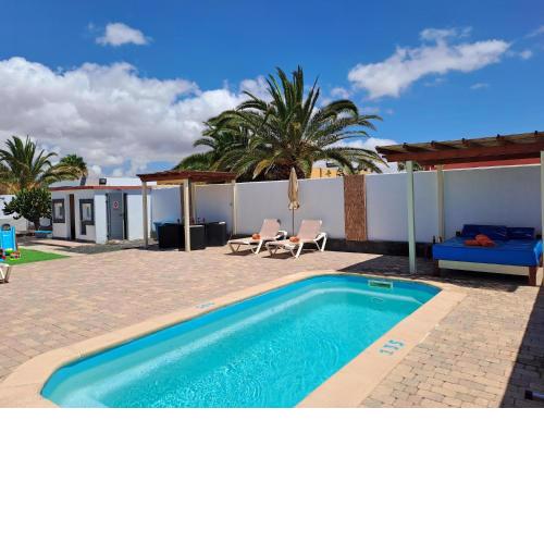 Villa Experience Heated Salty Water Pool