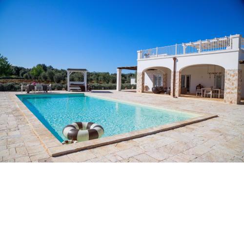 Villa Falgheri - Villa con piscina in Puglia