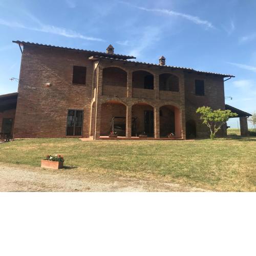 Villa finestra sul lago