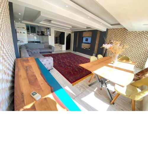 فيلا على الساحل Villa for rent