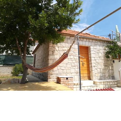 Villa Frida - Dalmatian stone House