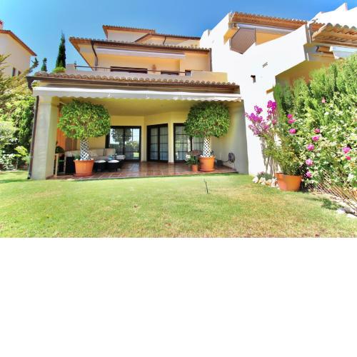 Villa Gadea