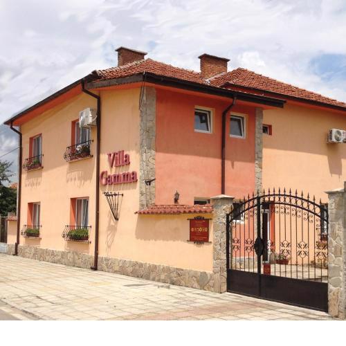 Villa Gamma